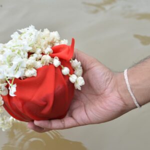 Asthi-Visarjan-in-varanasi